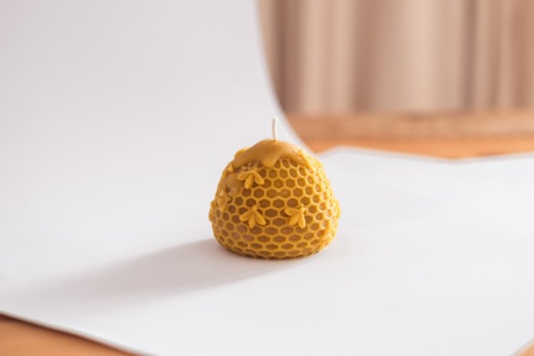 Svíčka ze včelího vosku VENI PURE - velký úl