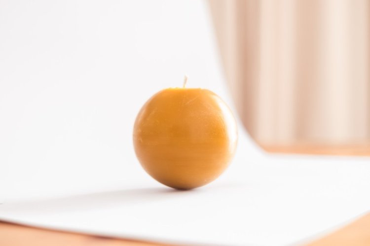 Svíčka ze včelího vosku VENI PURE - koule