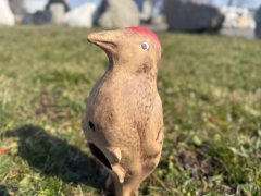 Keramická socha, Datel