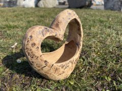 Keramická socha, Košík srdce