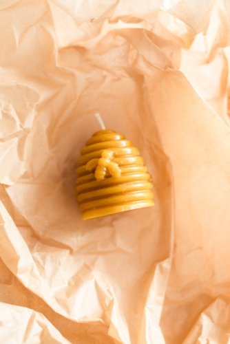 Svíčka ze včelího vosku VENI PURE - malý úl