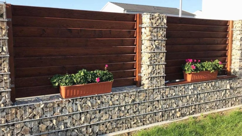 Gabionový plot PREMIUM, oko 20x5cm, více rozměrů - Rozměry Premium: d 200 cm, v 240 cm, š 20-40 cm