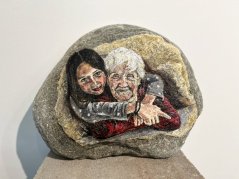 kámen Babička s vnučkou ( kresba dle předlohy )