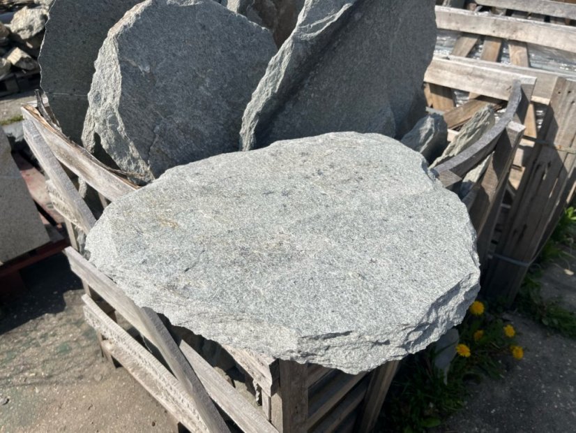 Křemenový šlapák, šedo zelený, 50-75 x 30-55 cm (AT)